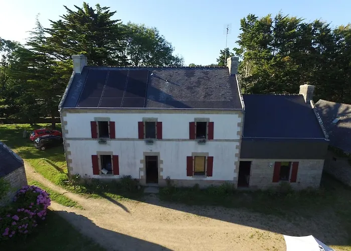 Kermenhir, A Charming 18Th Century Breton Farmhouse