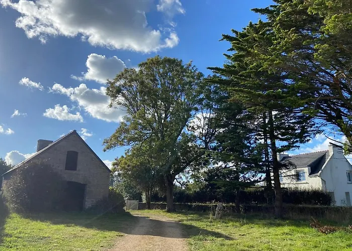 Kermenhir, A Charming 18Th Century Breton Farmhouse
